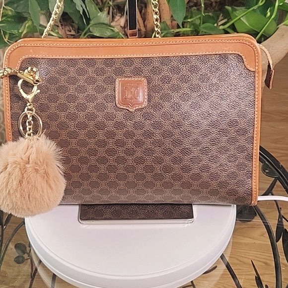 Vintage Celine Crossbody & Wallet - Picture 2 of 16